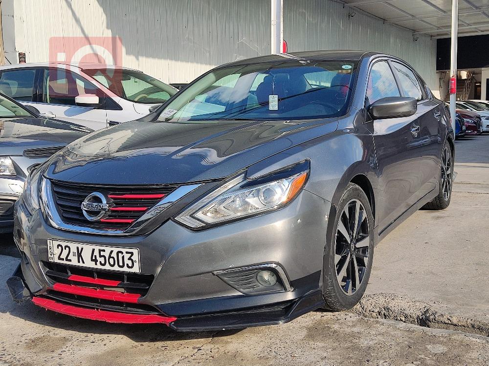 Nissan Altima